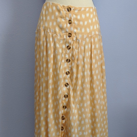 Everly Dresses & Skirts - Everly Orange and White Maxi Skirt with Buttons M
